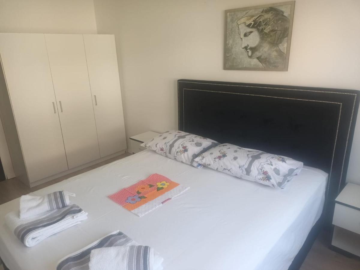 Apartmani U Kastelima Kaštela Eksteriør billede